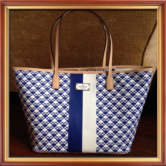 kate spade Handbags - Kate Spade blue/cream Small Margereta tote NWT